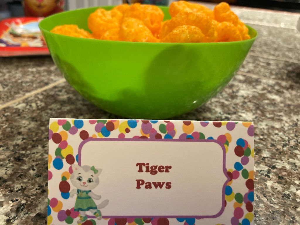 How to Host a Daniel Tiger Party Your Kid Will Love 