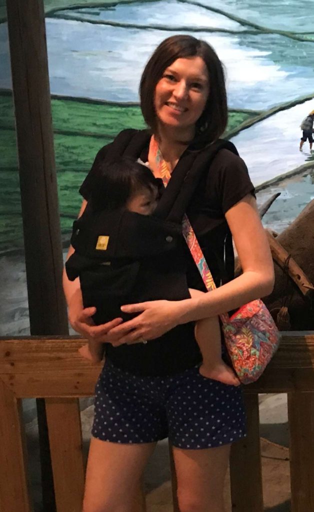 LILLEbaby carrier China adoption
