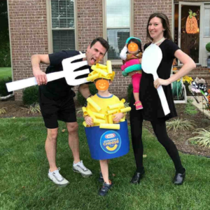 Mac n cheese costume, fork and spoon, ice cream, family costume, jessicagoodpaster.com