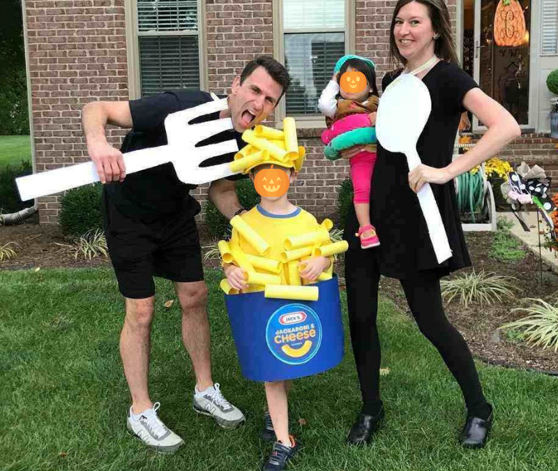 Mac n cheese costume, fork and spoon, ice cream, family costume, jessicagoodpaster.com
