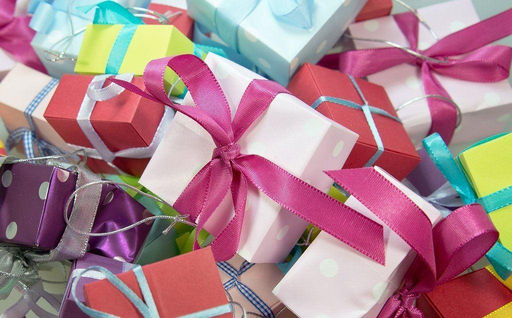 7 Best Non-Toy Gift Ideas for All the Kids in Your Life