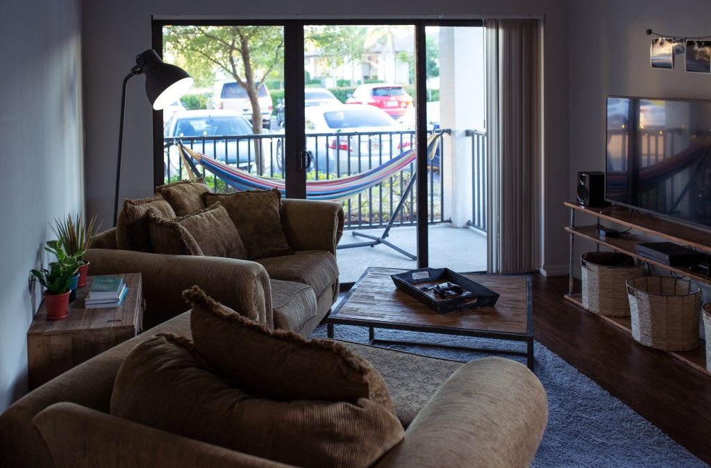 How to Tell if You Have the Best Sliding Screen Door Replacement
